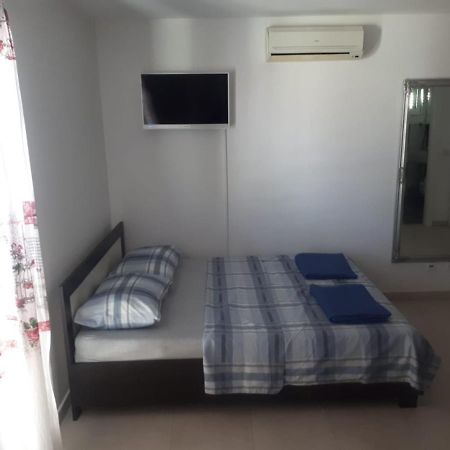 Studio Apartman Labrador Vodice Eksteriør billede